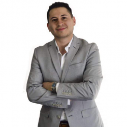 Andrés Estrella